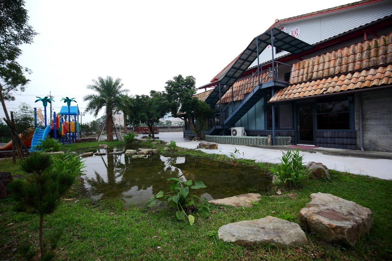 The Tiles Garden Yilan B&B Донгшан Екстериор снимка